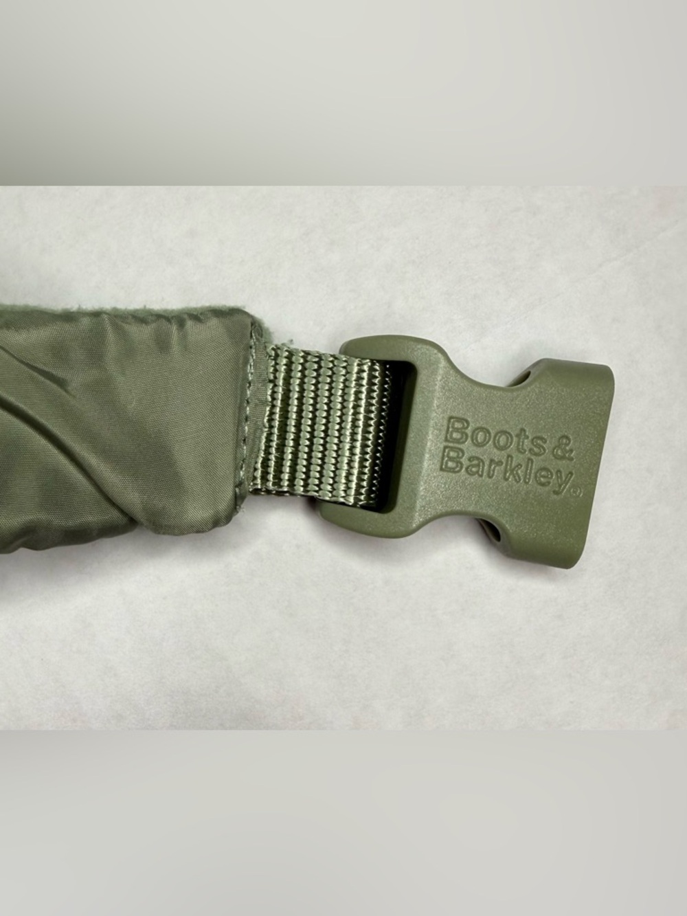 Boots and Barkley Green Puffer Jacket for Dog Size M - Picture 7 of 8
